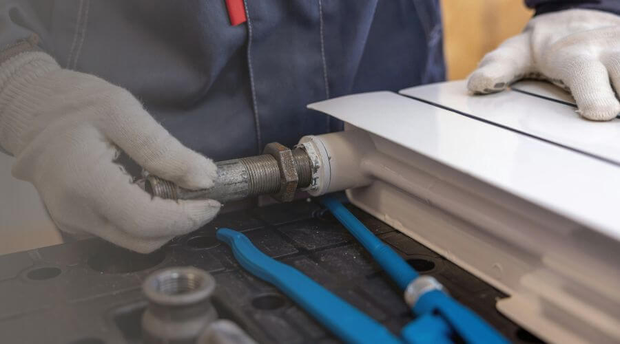 Professional water heater repair services in Great Lakes, IL